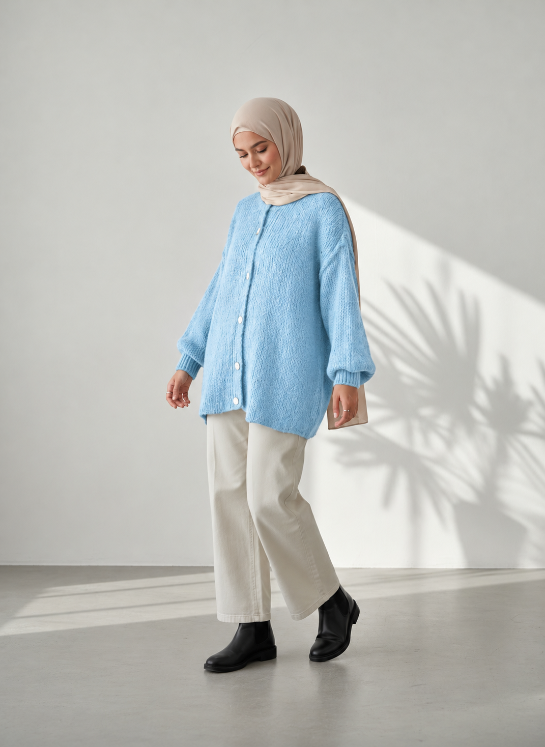 Raha Cardigan Short - Hellblau
