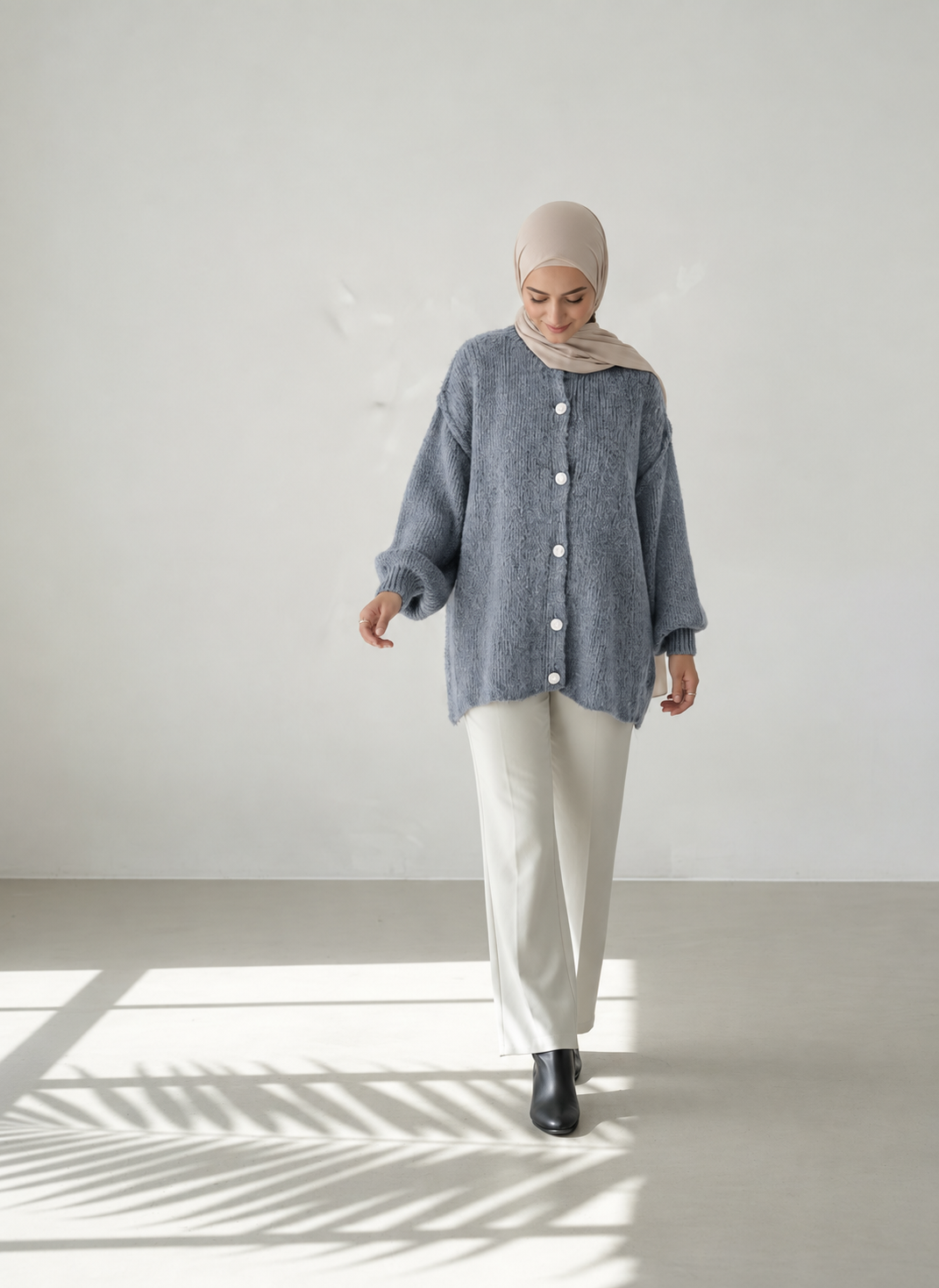 Raha Cardigan Short - Dark Grey