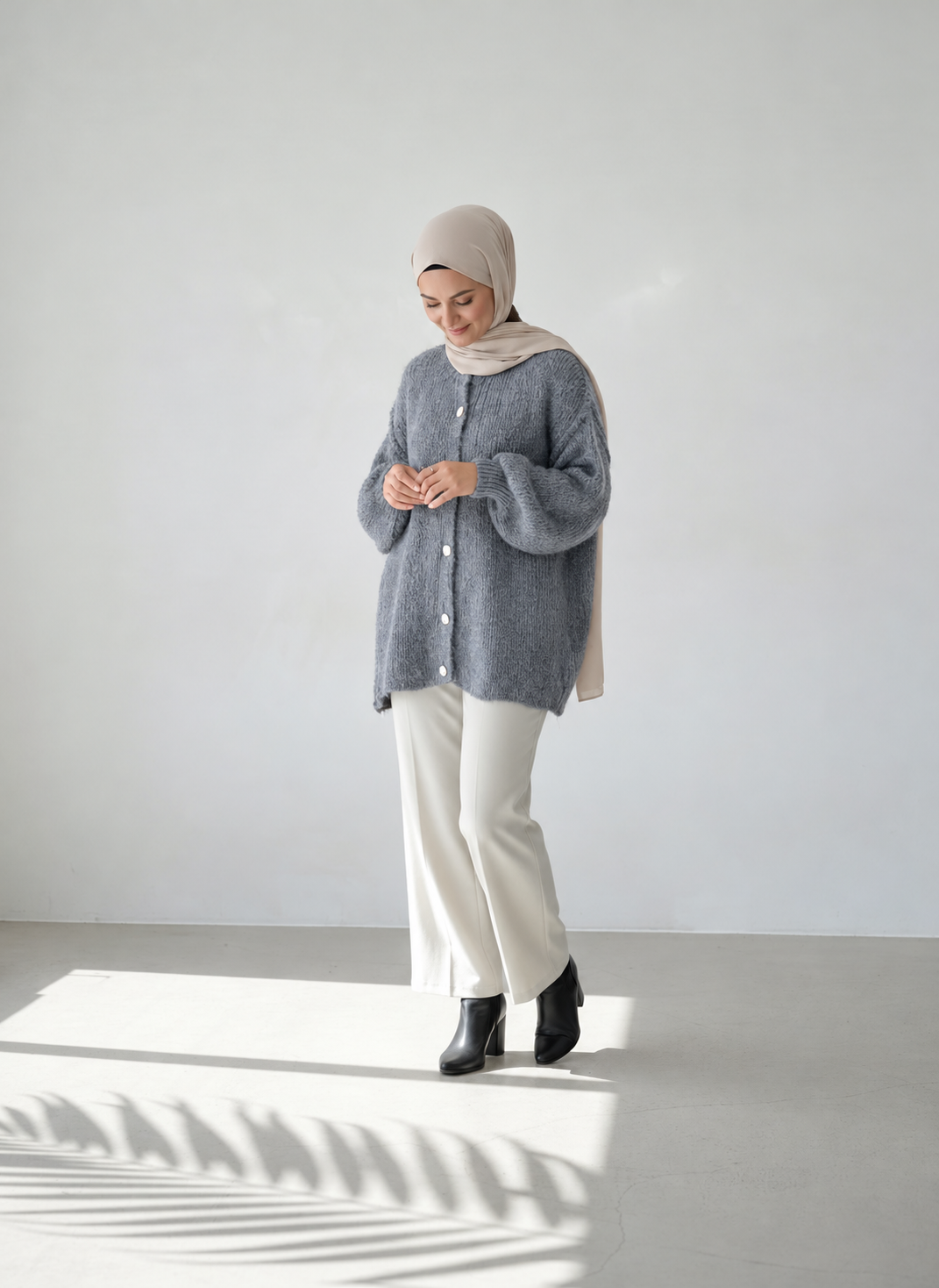Raha Cardigan Short - Dark Grey