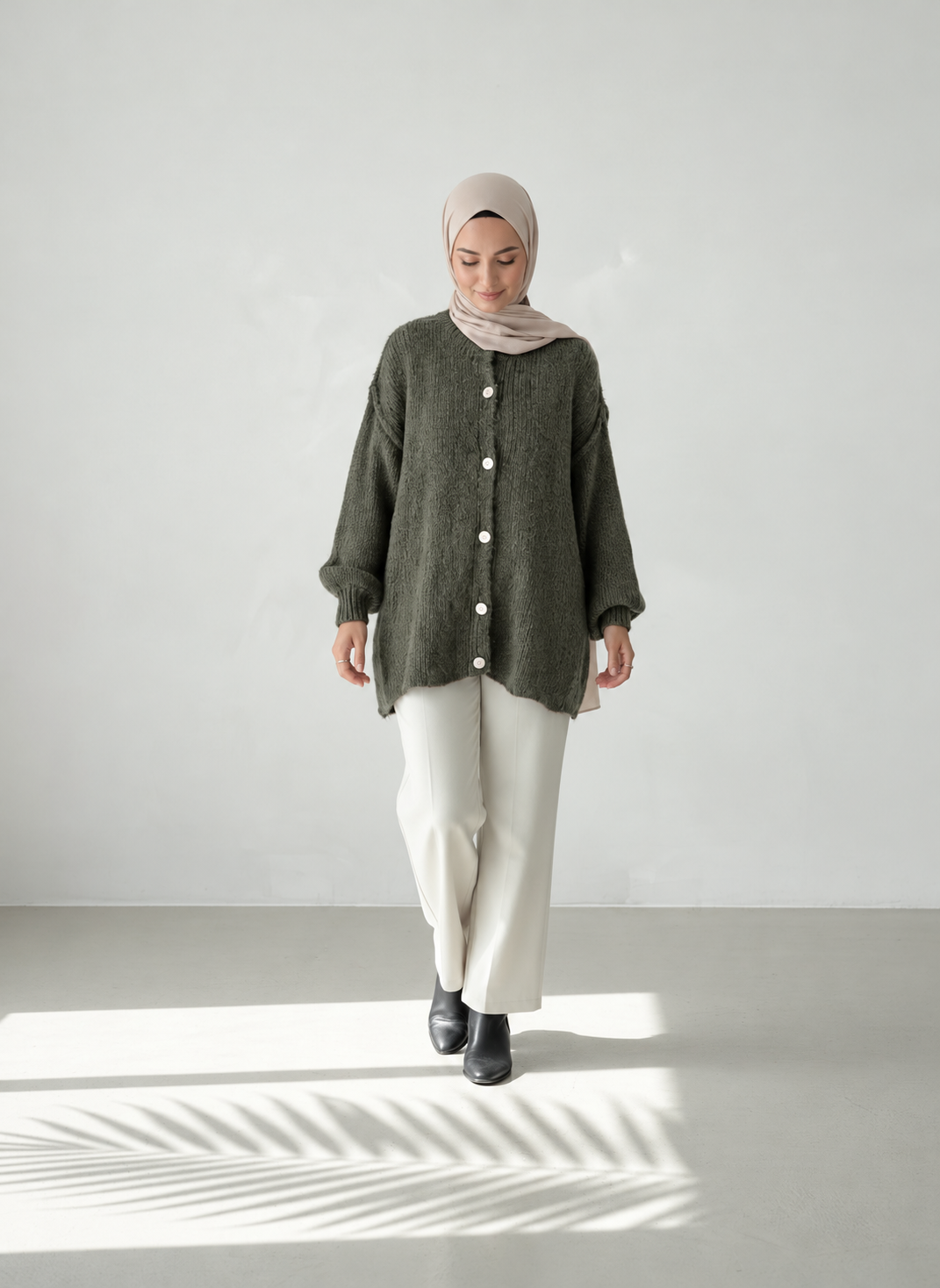 Raha Cardigan Short - Dark Olive