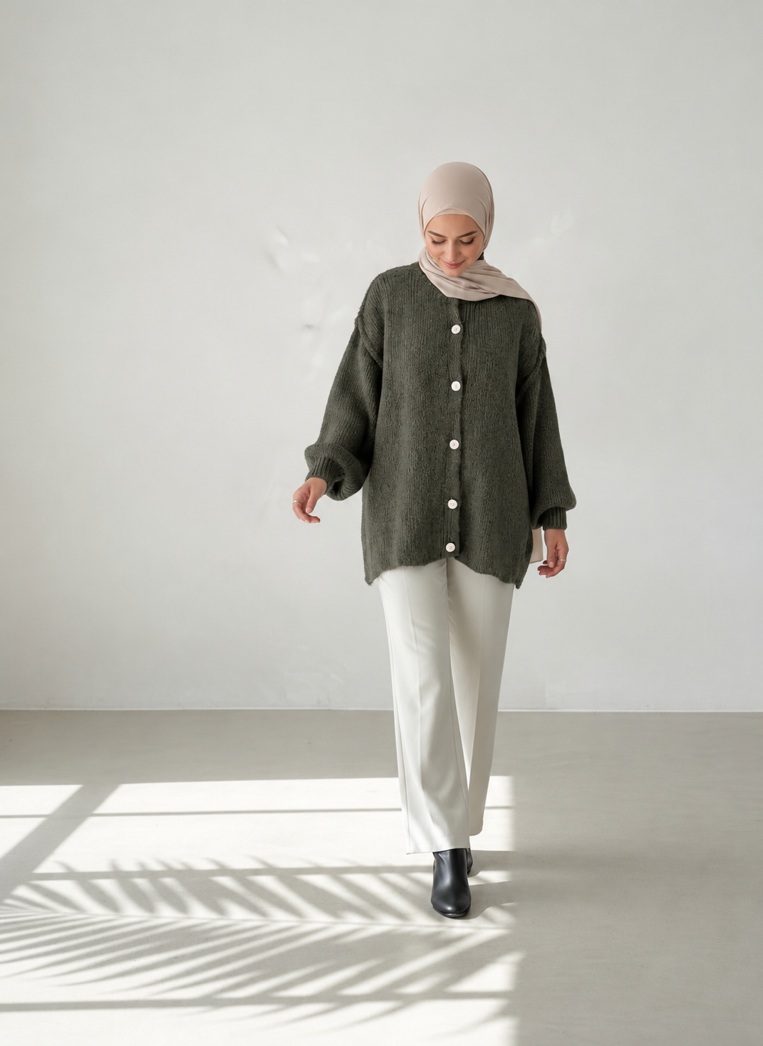 Raha Cardigan Short - Dark Olive
